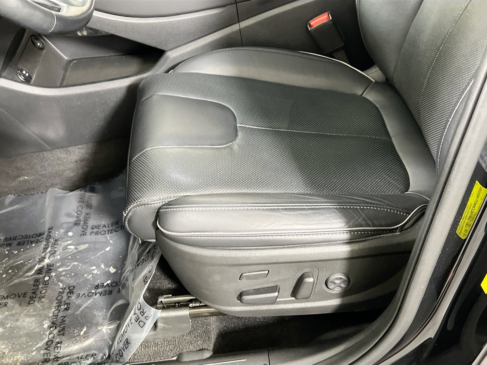 Used 2022 Hyundai Santa Fe Limited w/ Cargo Package image 20