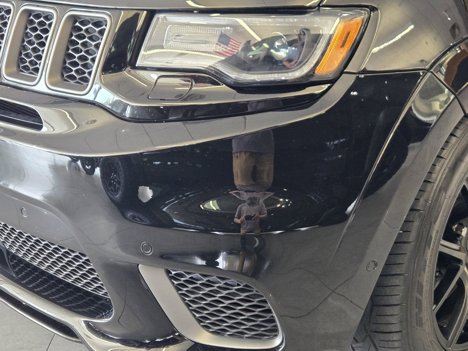 Used 2018 Jeep Grand Cherokee Trackhawk AWD/4WD image 10