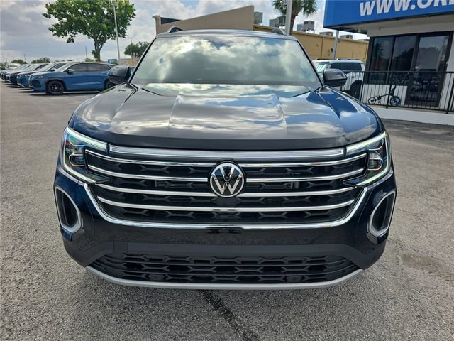 New 2026 Volkswagen Atlas SE FWD image 2