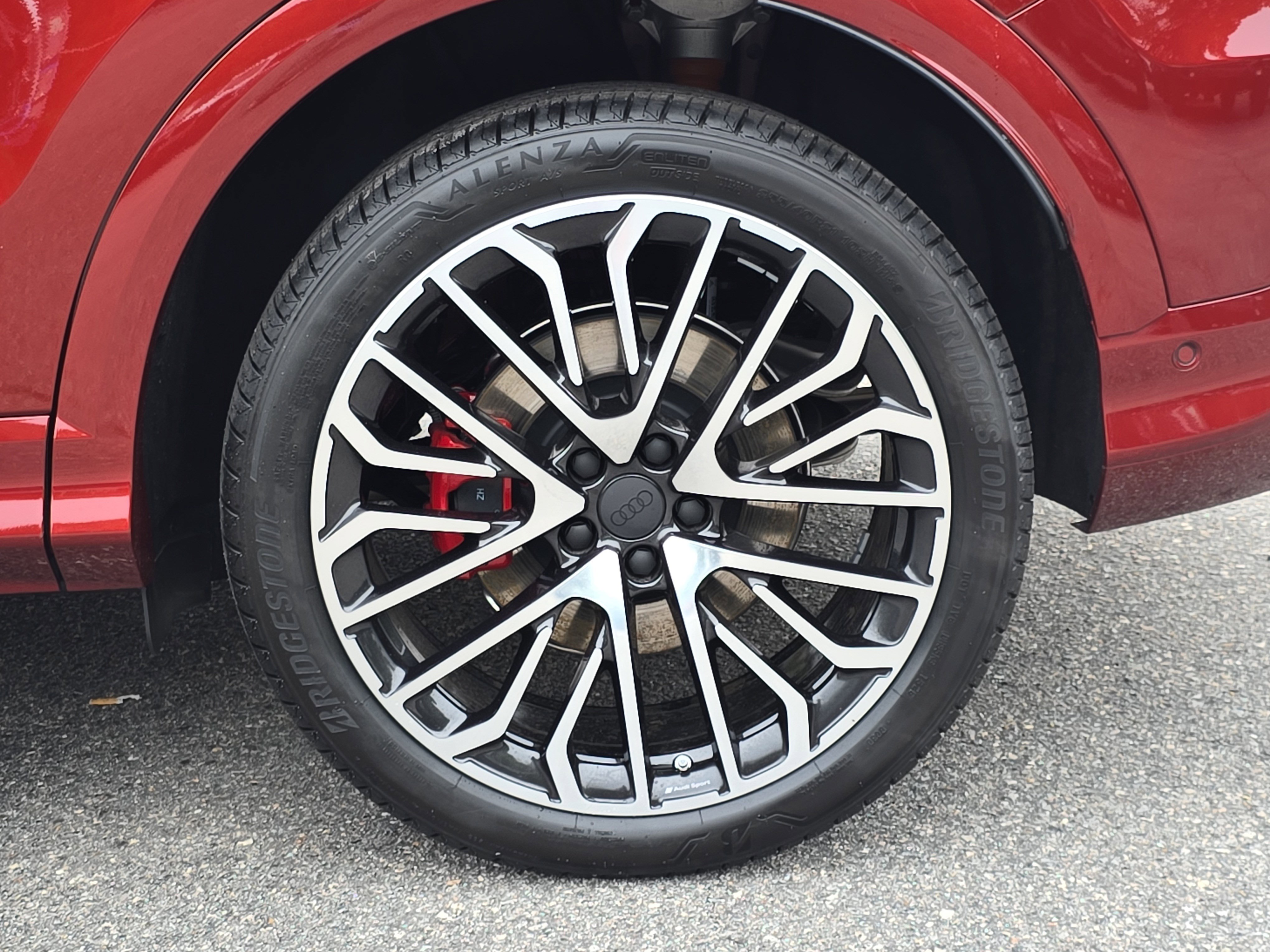 New 2026 Audi SQ5 Prestige AWD/4WD image 33
