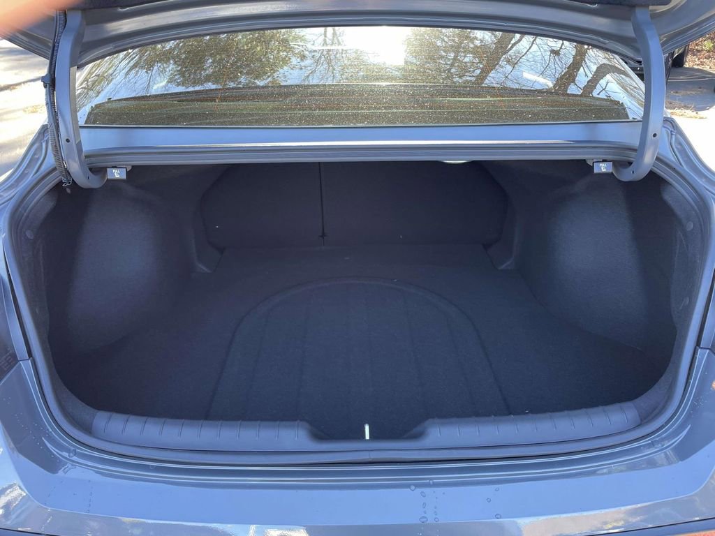 New 2026 Hyundai Elantra N Line image 8