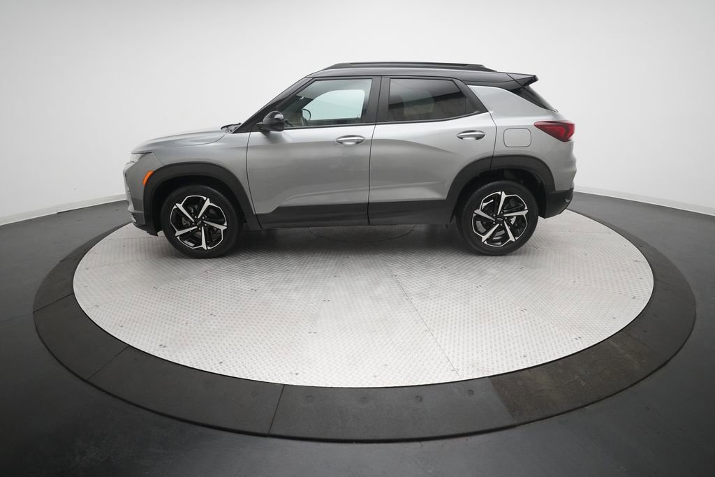 Used 2023 Chevrolet TrailBlazer RS w/ Technology Package image 23