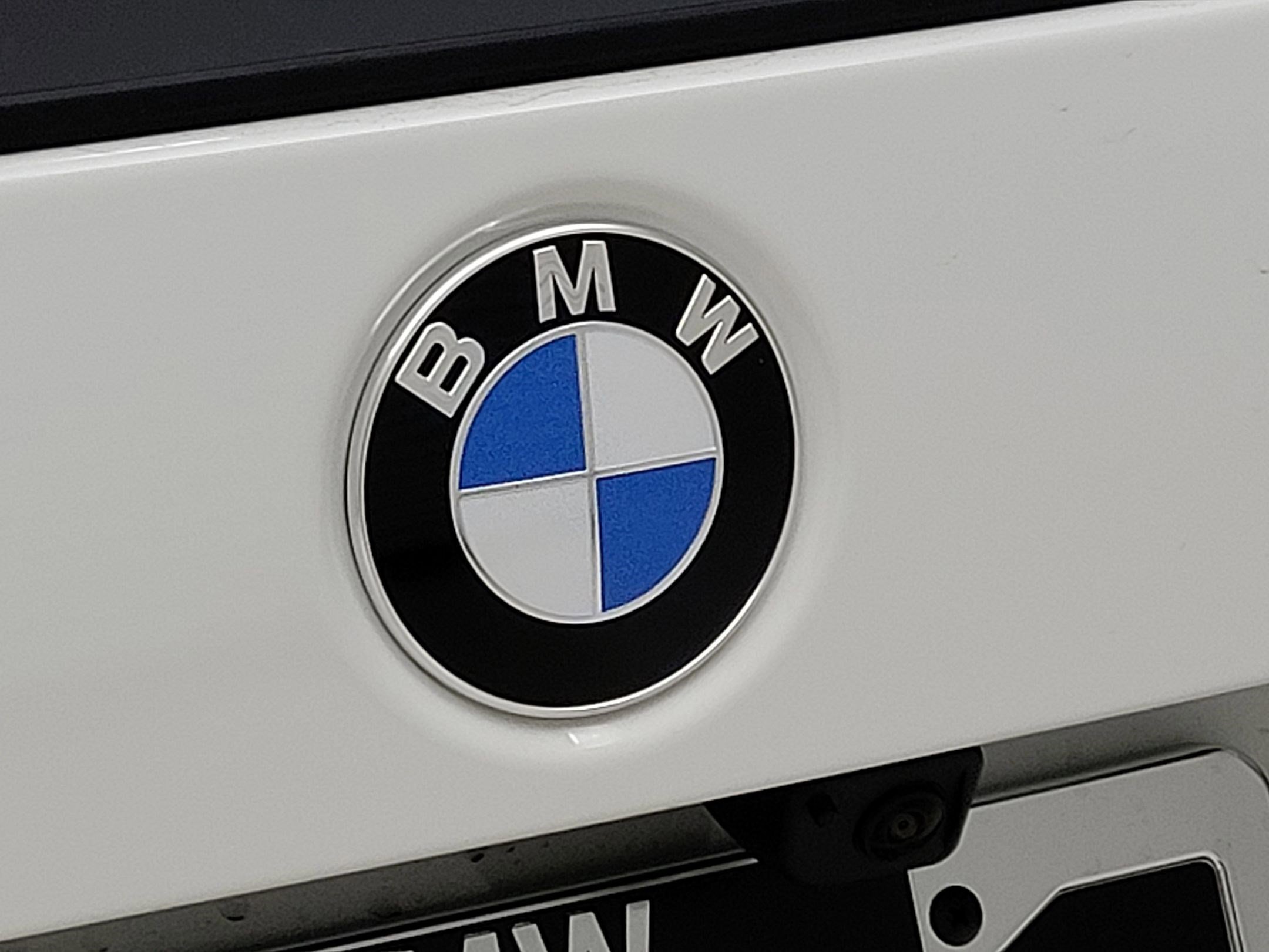 Used 2026 BMW X1 xDrive28i AWD/4WD image 9