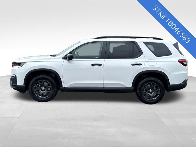 New 2026 Honda Pilot TrailSport image 4