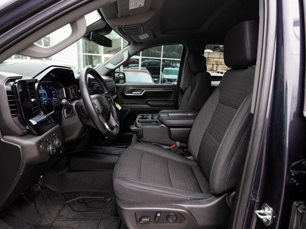 Used 2024 Chevrolet Silverado 1500 RST w/ Protection Package image 26