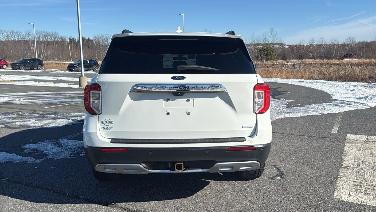 Used 2020 Ford Explorer XLT w/ Equipment Group 202A image 10