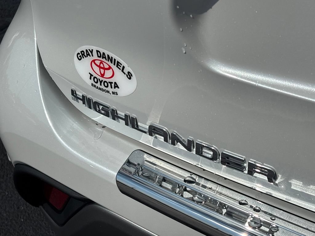 New 2026 Toyota Highlander Platinum AWD/4WD image 37