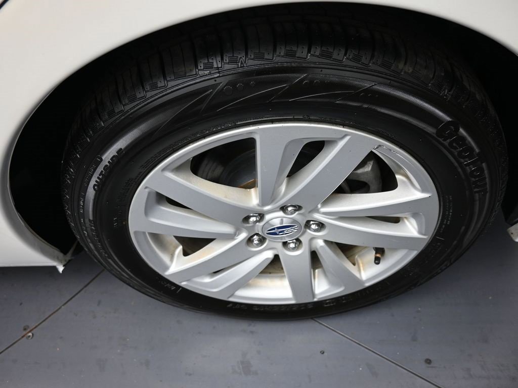 Used 2016 Subaru Impreza 2.0i Premium image 15