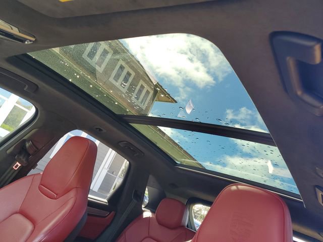 Used 2021 Porsche Cayenne Turbo image 20