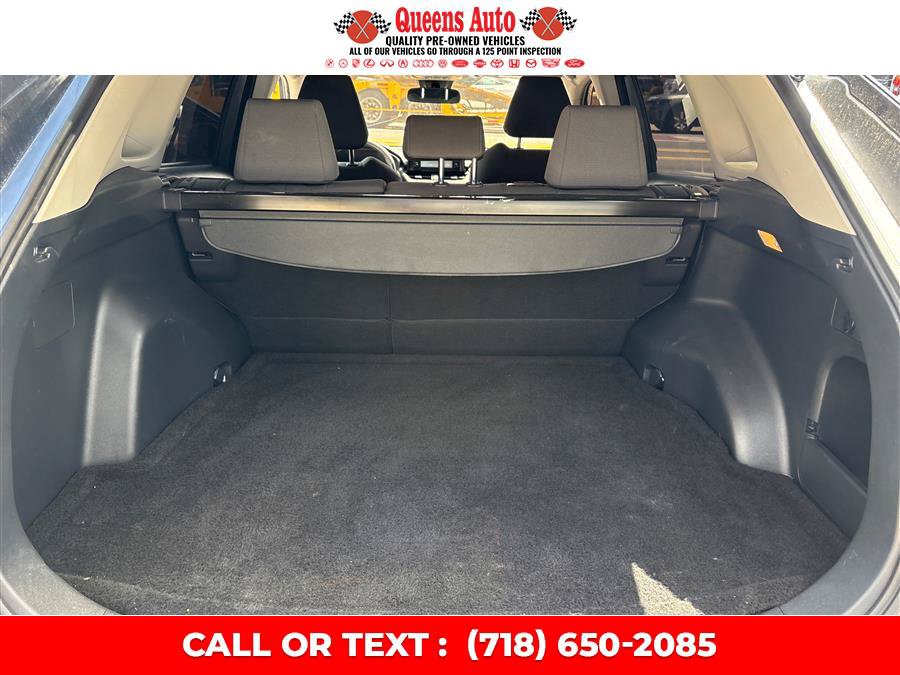 Used 2019 Toyota RAV4 XLE FWD image 14