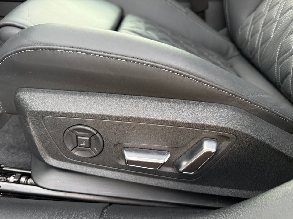 Used 2025 Audi S5 Premium Plus AWD/4WD image 30