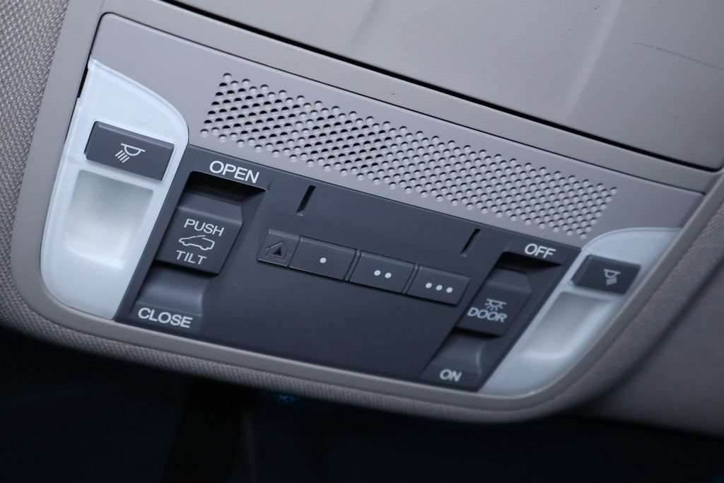 Used 2015 Acura RDX AWD image 26