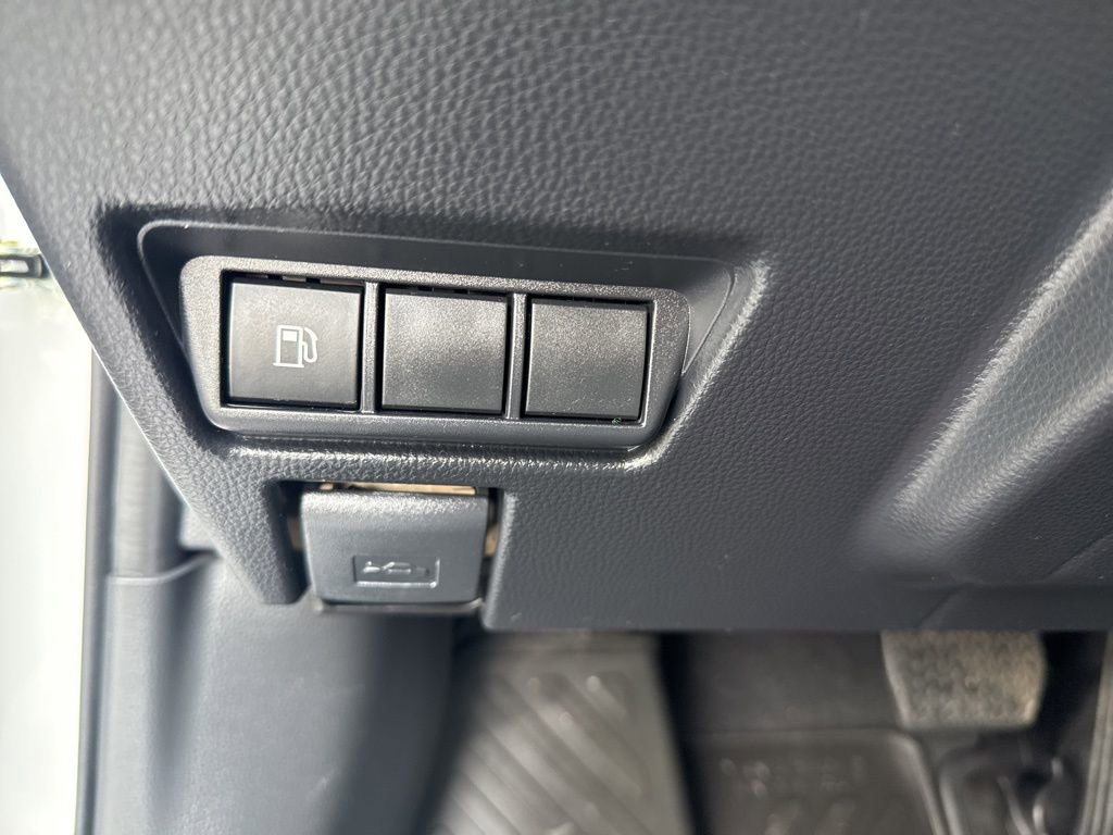 Used 2024 Toyota Prius XLE image 26