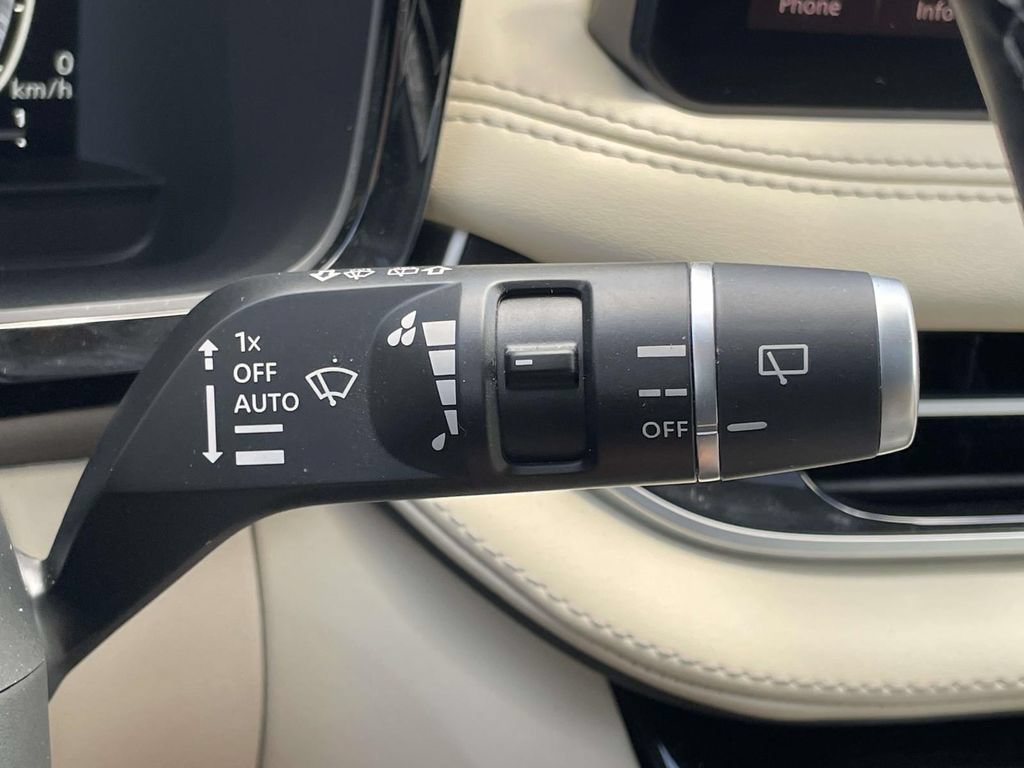 Used 2025 INFINITI QX60 Sensory AWD/4WD image 14