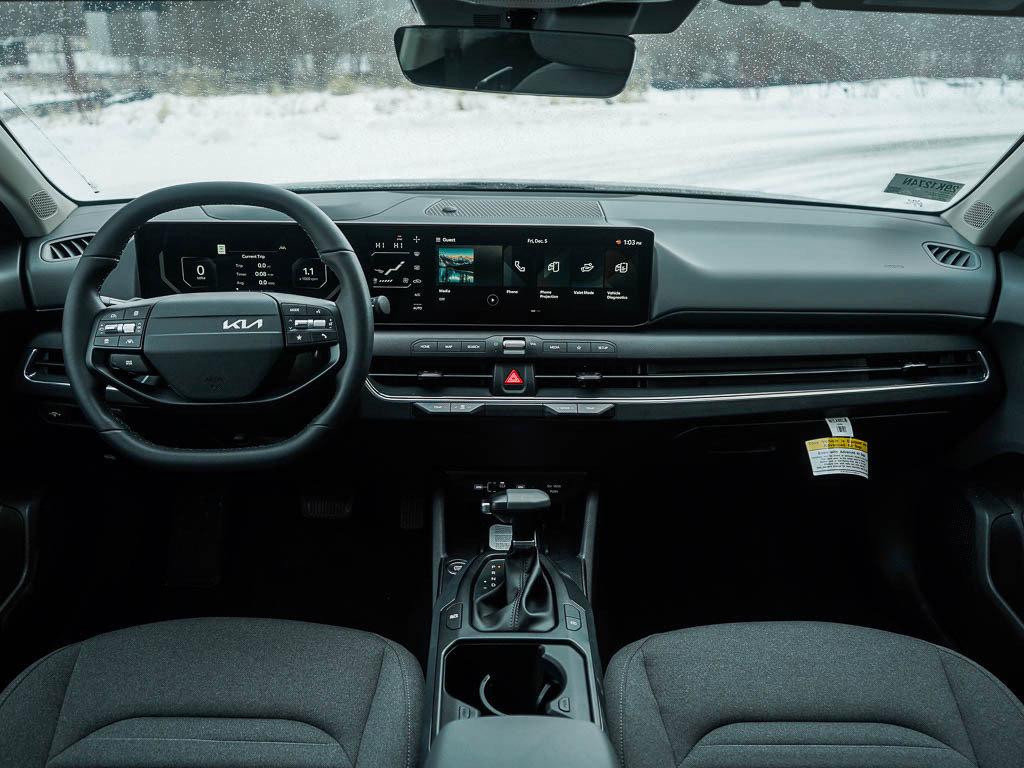 New 2025 Kia K4 EX image 12