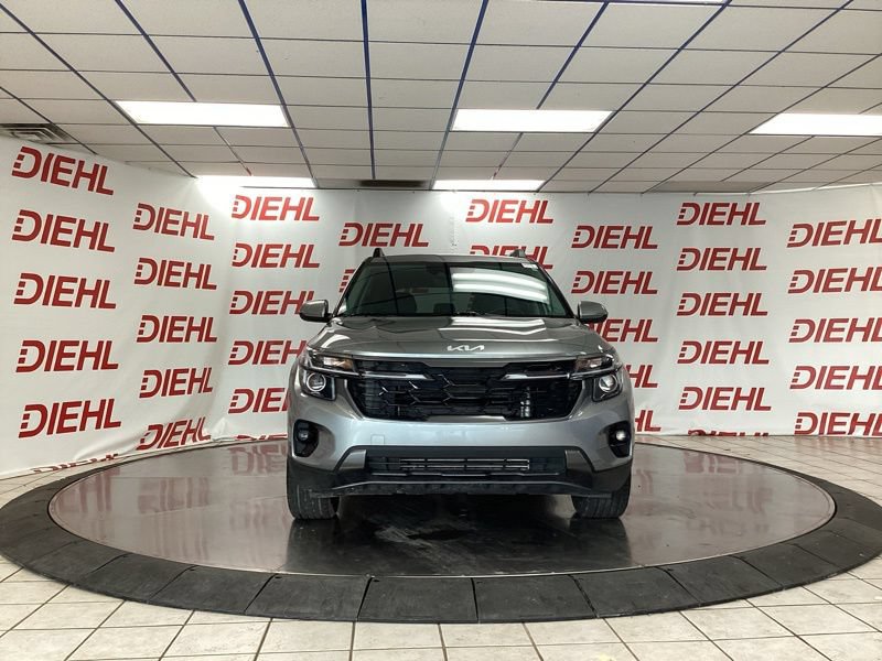 Certified 2024 Kia Seltos X-Line AWD/4WD image 2