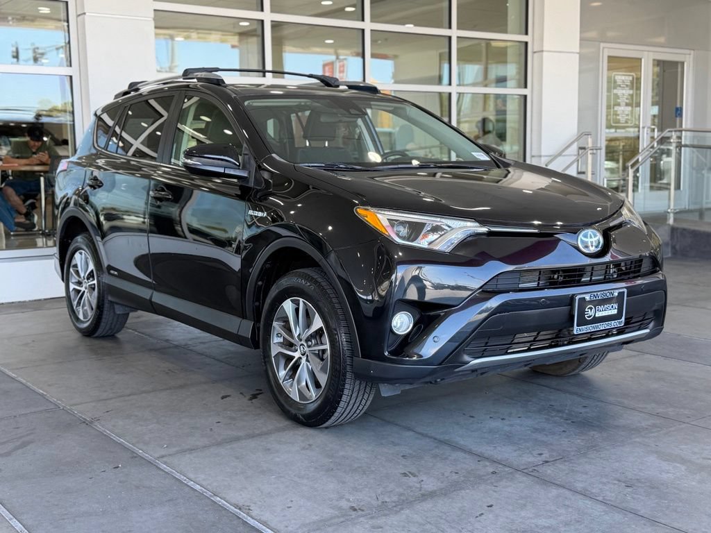 Certified 2018 Toyota RAV4 XLE w/ Convenience Package AWD/4WD image 6
