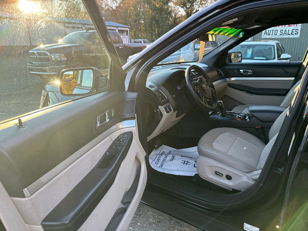 Used 2018 Ford Explorer 4WD image 10