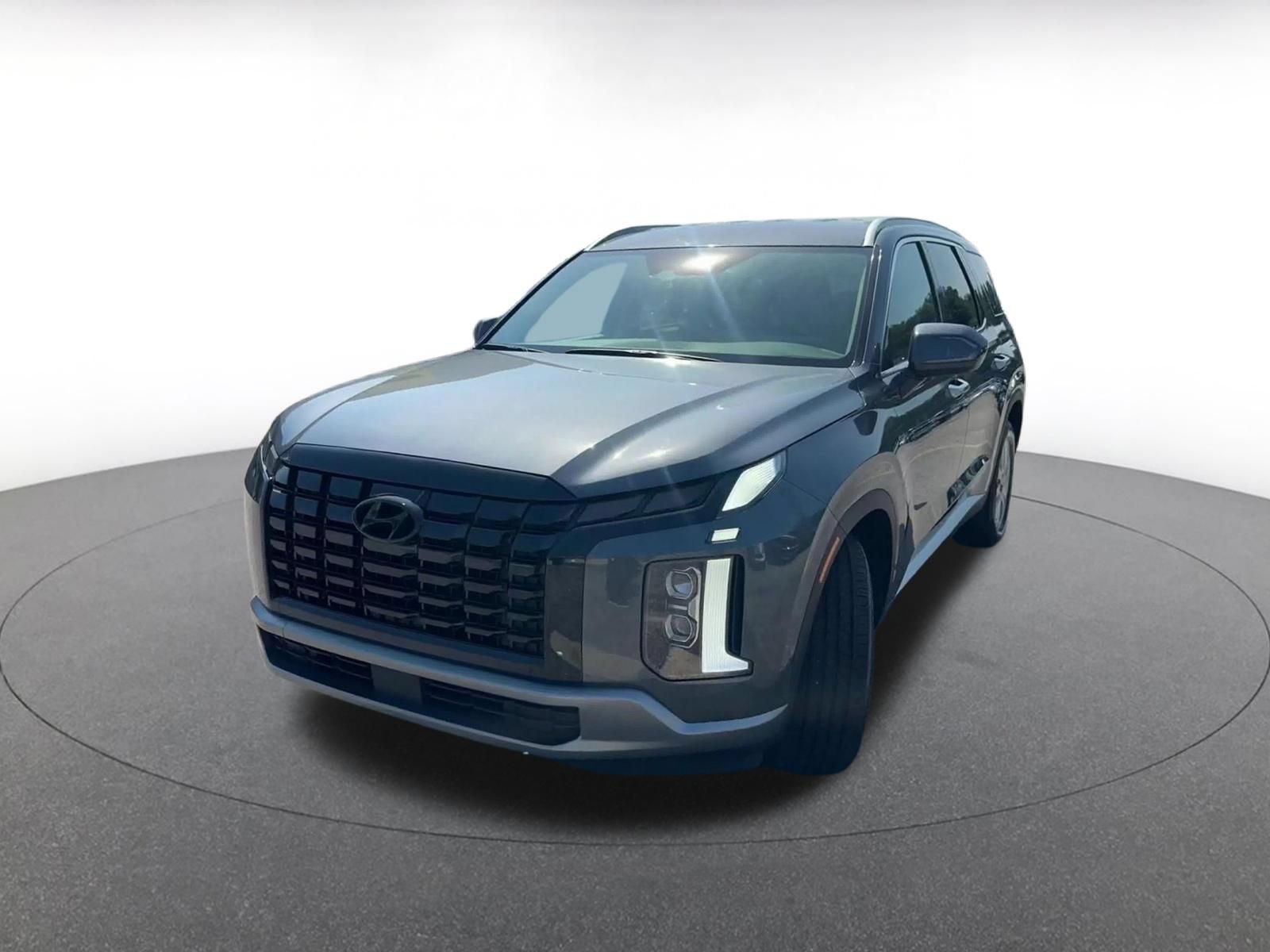 Used 2025 Hyundai Palisade SEL FWD image 3