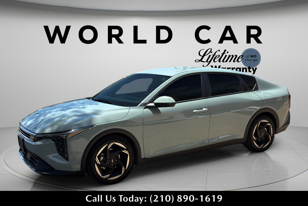 Used 2025 Kia K4 EX FWD image 15