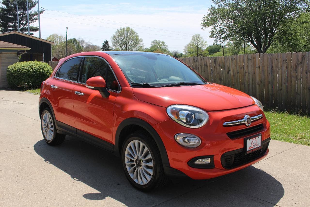 Used 2016 FIAT 500X Lounge AWD/4WD image 2