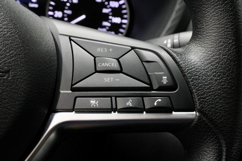Certified 2025 Nissan Sentra SV FWD image 28