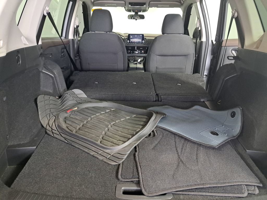 Used 2022 Nissan Rogue SV image 26