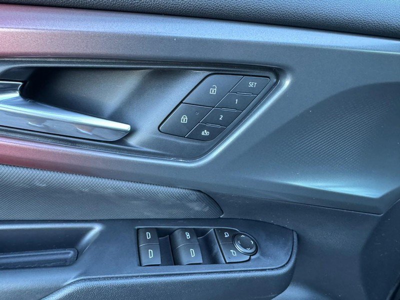 New 2026 Chevrolet Equinox EV RS image 37