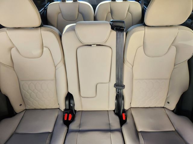 New 2026 Volvo XC90 T8 Plus w/ Protection Package Premier image 14