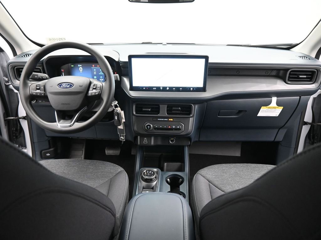 New 2025 Ford Maverick XL image 18