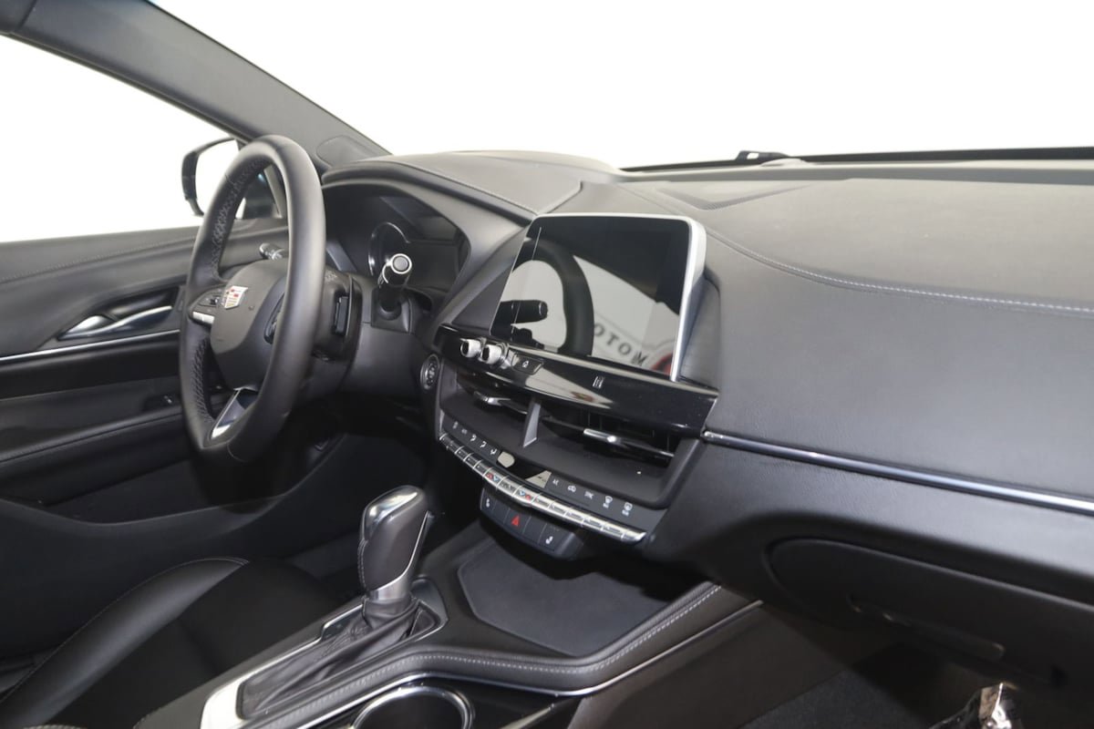 Used 2021 Cadillac CT4 Luxury w/ Cold Weather Package AWD/4WD image 42