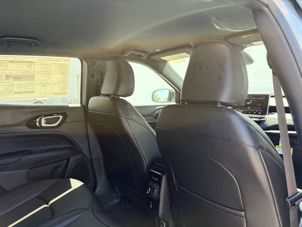 New 2026 Jeep Compass Latitude AWD/4WD image 27