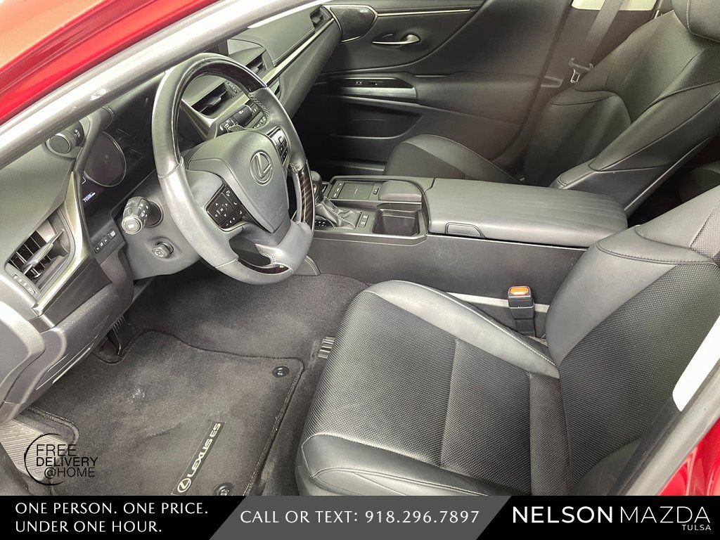 Used 2021 Lexus ES 300h w/ Premium Package image 17