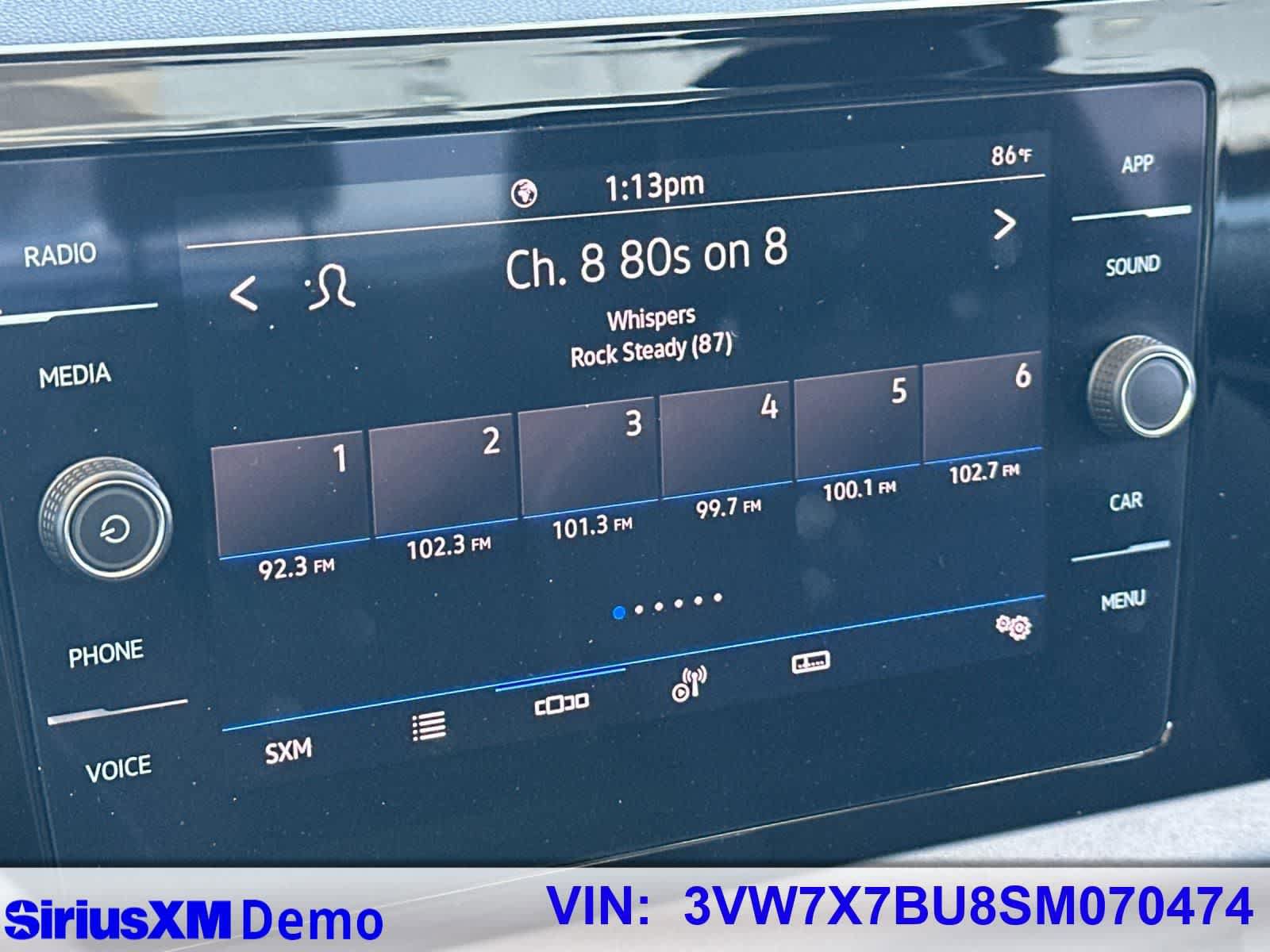 Used 2025 Volkswagen Jetta SE FWD image 30