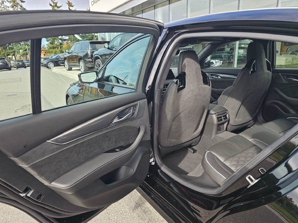 New 2026 Cadillac CT5 V Blackwing RWD image 17