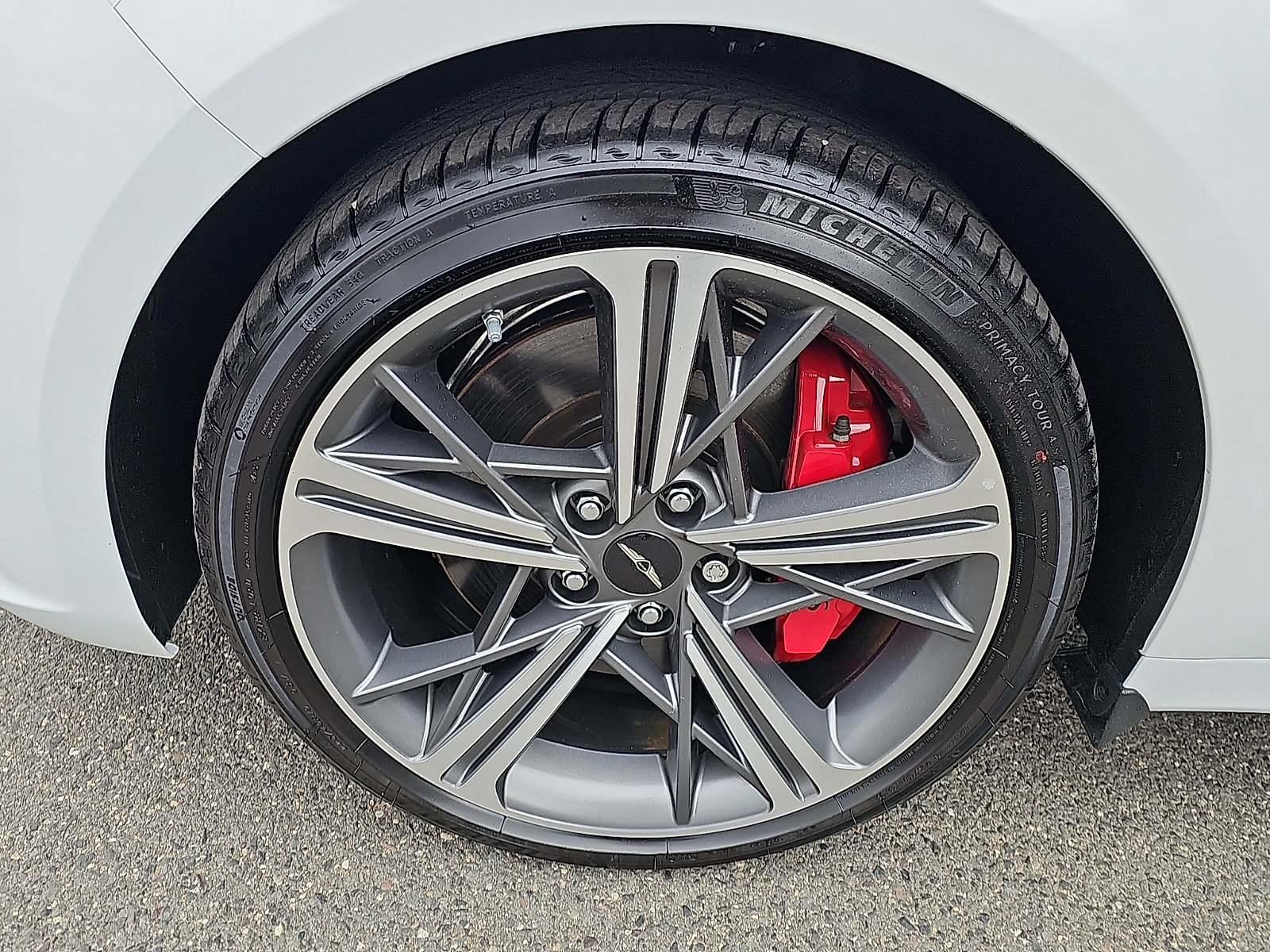 Used 2025 Genesis G70 3.3T Advanced image 8