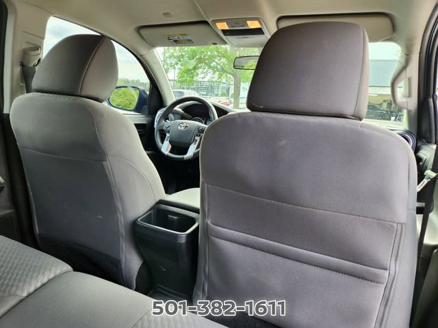 Used 2022 Toyota Tacoma SR5 w/ SR5 Appearance Package (SM) RWD image 17