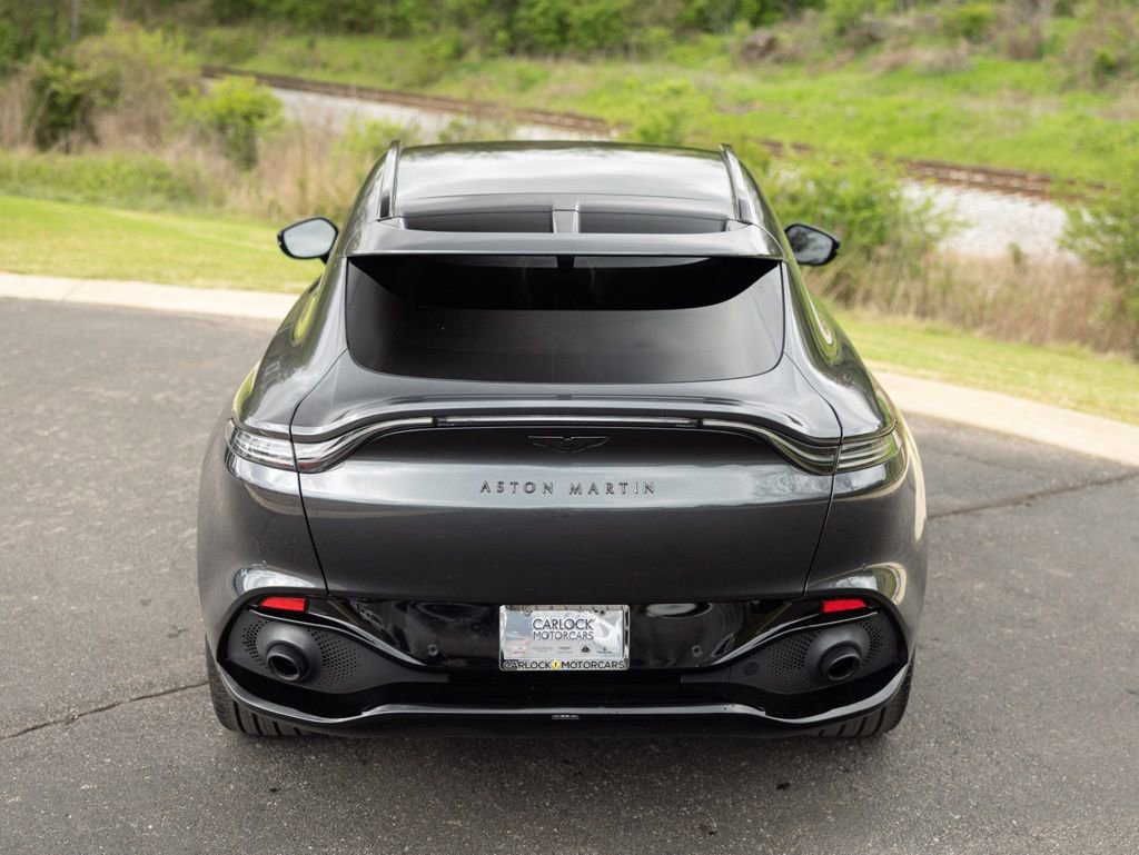 Used 2021 Aston Martin DBX image 6
