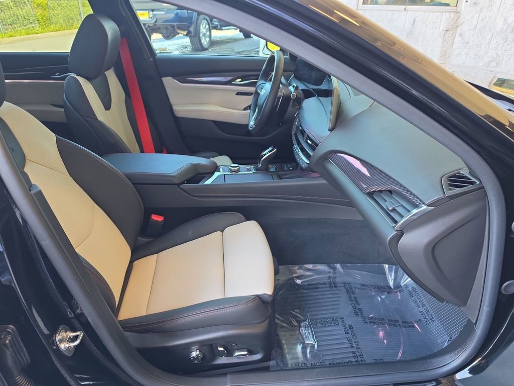 Certified 2025 Cadillac CT5 V w/ LPO, Red Accent Package AWD/4WD image 36