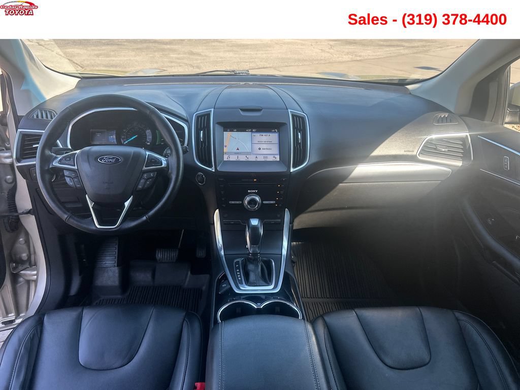 Used 2017 Ford Edge Titanium w/ Technology Package FWD image 13