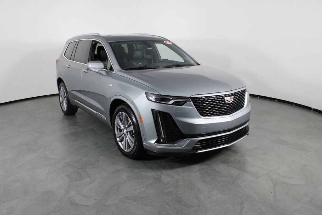 Used 2023 Cadillac XT6 Premium Luxury FWD image 4