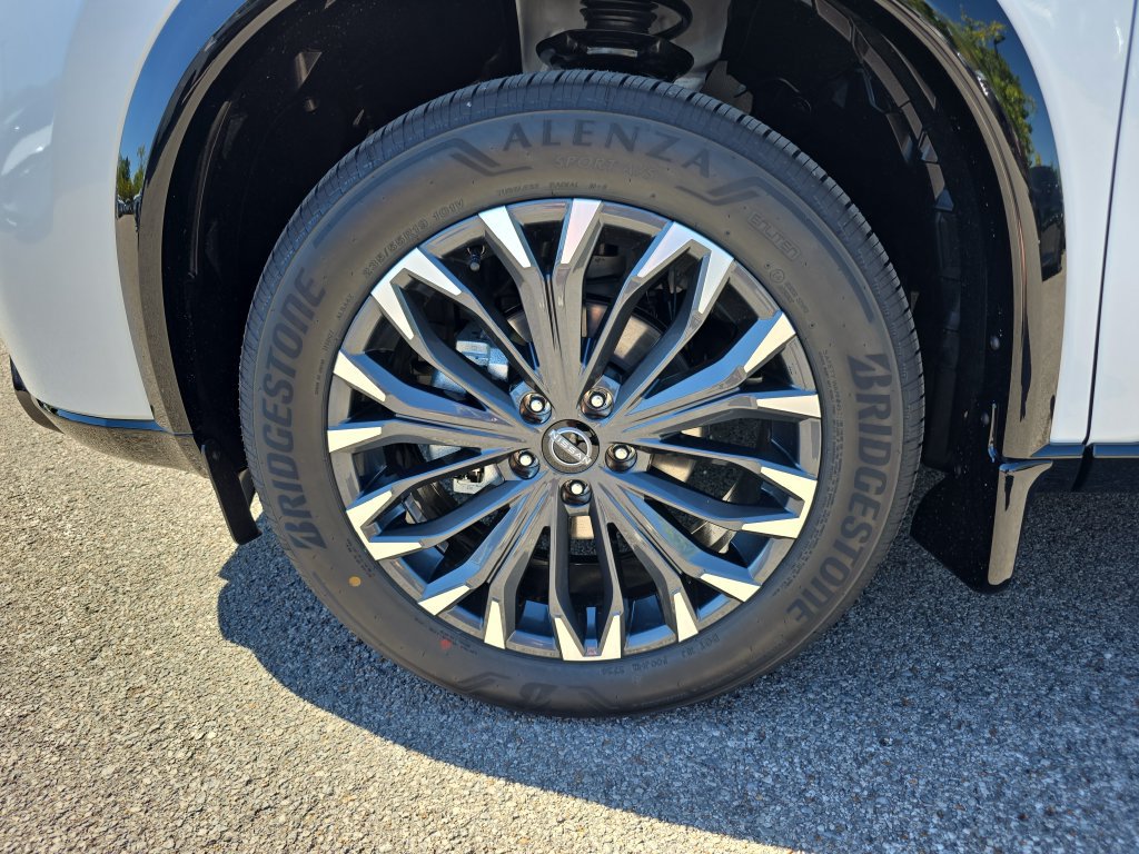 New 2026 Nissan Rogue Platinum AWD/4WD image 4