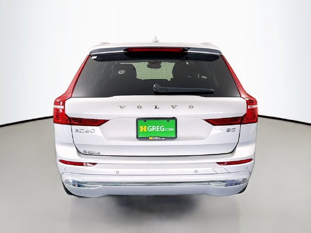 Used 2023 Volvo XC60 B5 Plus FWD image 8