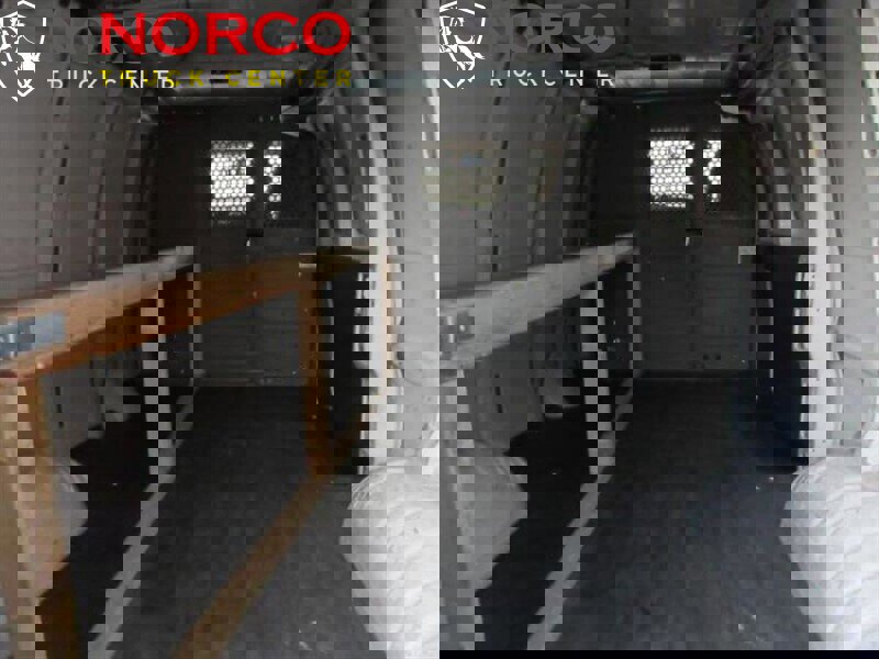 Used 2016 Chevrolet Express 2500 image 15