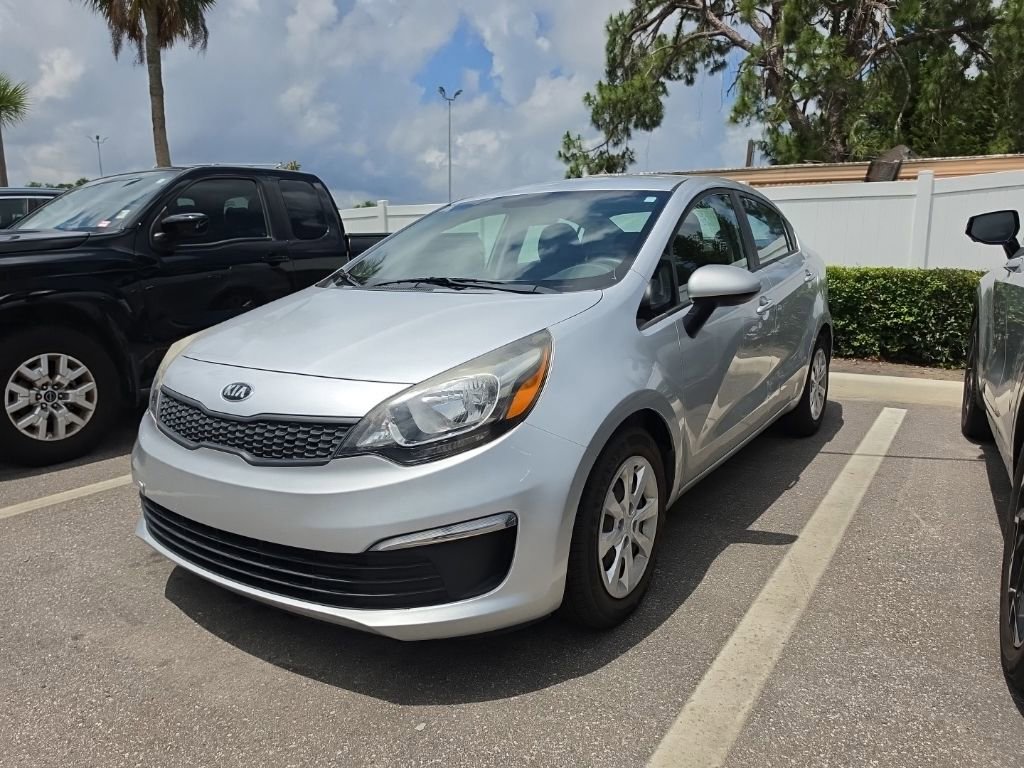 Used 2017 Kia Rio LX FWD image 3