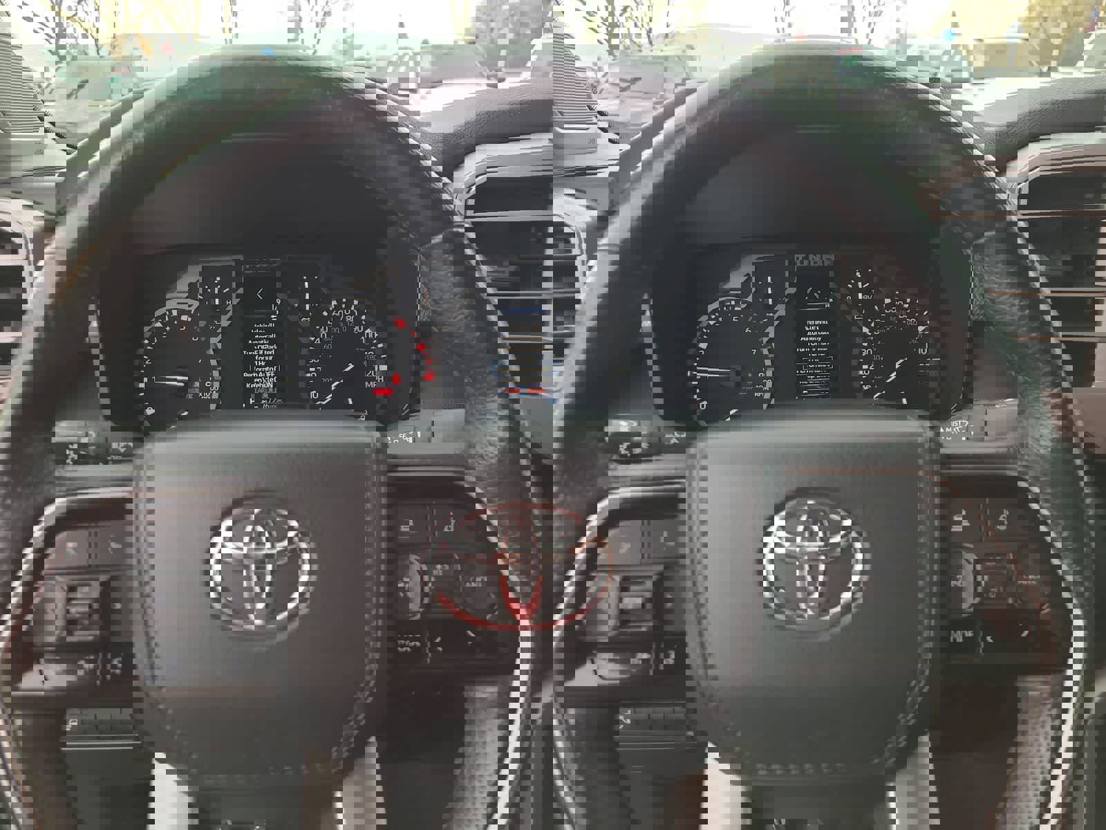 Used 2022 Toyota Tundra Limited image 23