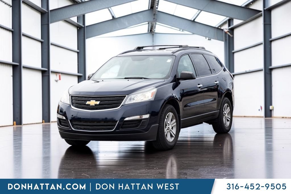 Used 2017 Chevrolet Traverse LS AWD/4WD image 21