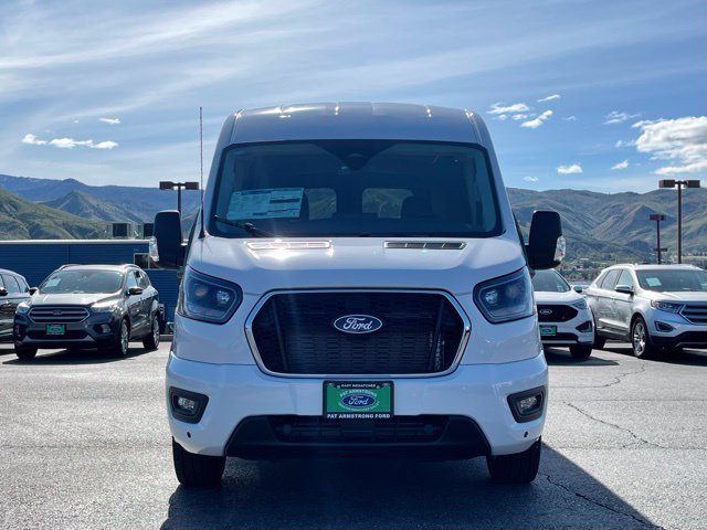 New 2026 Ford Transit 250 148 Medium Roof Extended AWD w/ Load Area Protection Package image 5