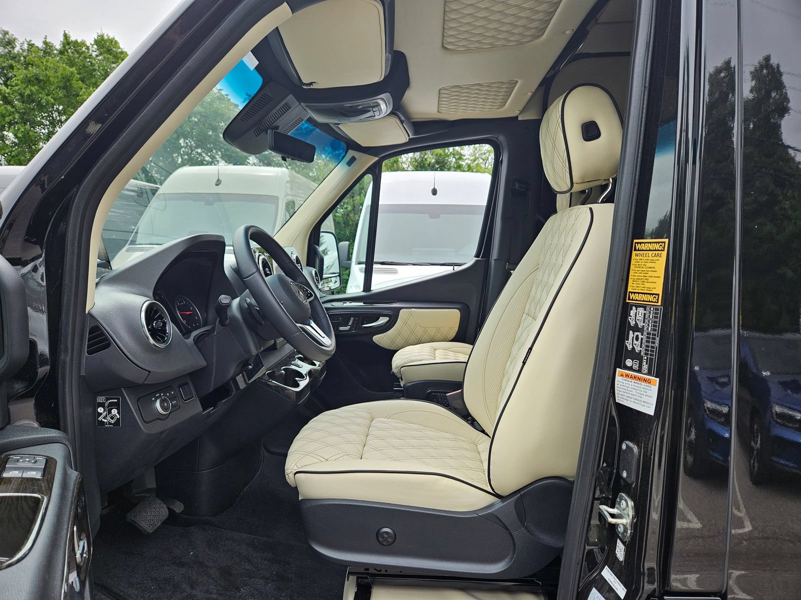 New 2024 Mercedes-Benz Sprinter 3500 image 7