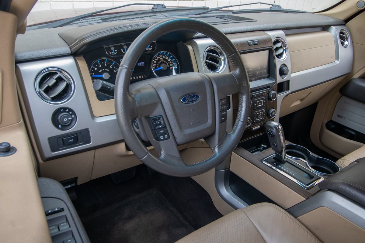Used 2014 Ford F150 Lariat w/ Equipment Group 502A Luxury AWD/4WD image 14
